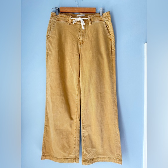 Paige Carly Cropped Pants - Picture 3 of 6